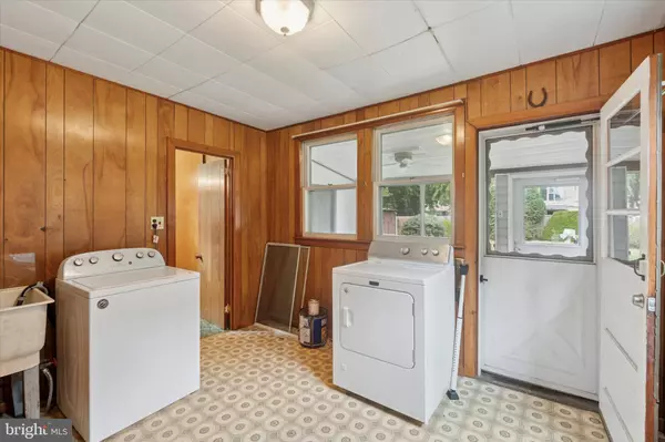 Philadelphia, PA 19136,8330 COTTAGE ST