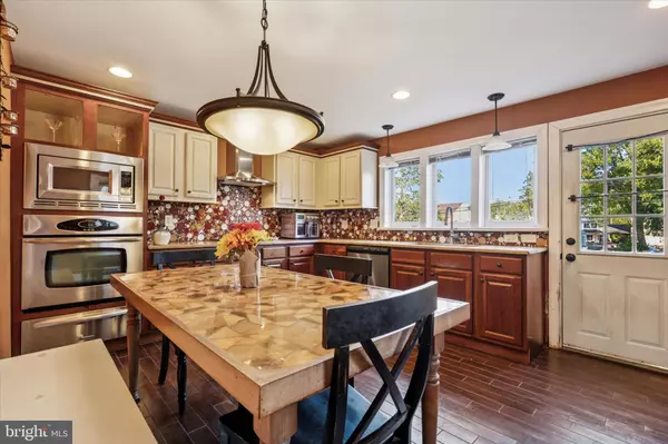 Media, PA 19063,617 MANCHESTER AVE