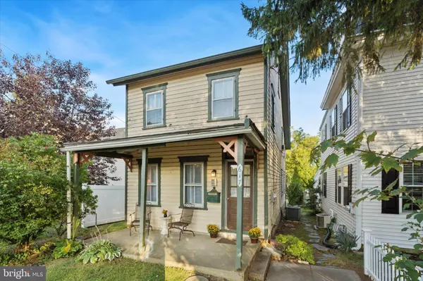 Media, PA 19063,617 MANCHESTER AVE