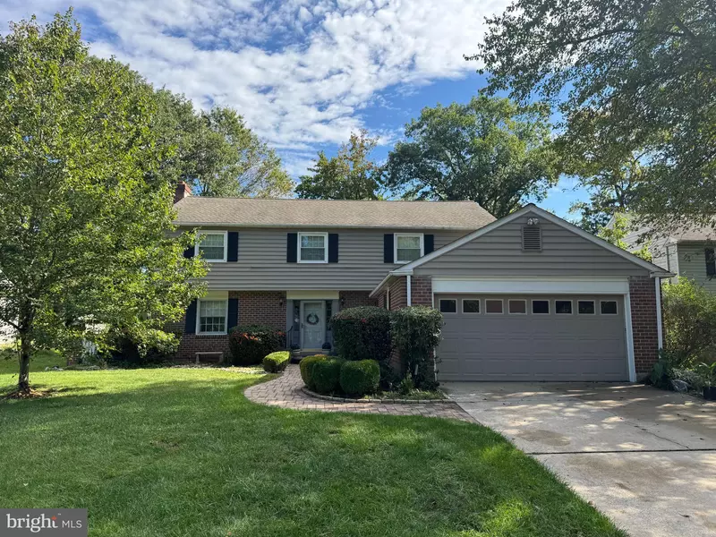 3011 MAPLE SHADE LN, Wilmington, DE 19810