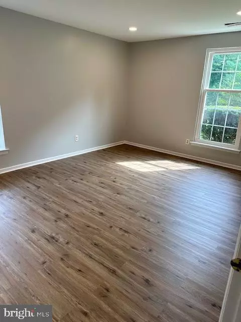 New Hope, PA 18938,142 SHIRE DR