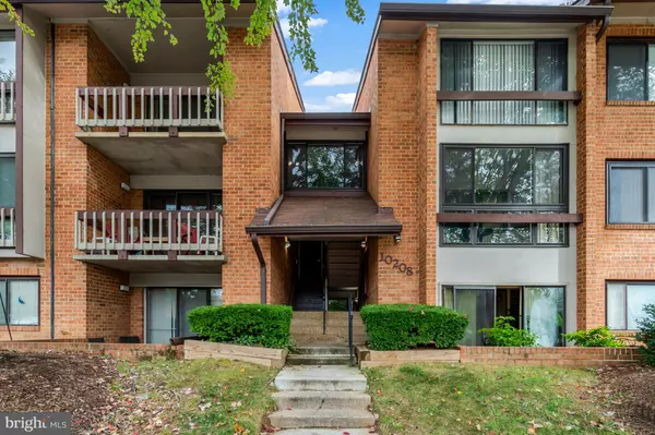 Oakton, VA 22124,10208 BUSHMAN DR