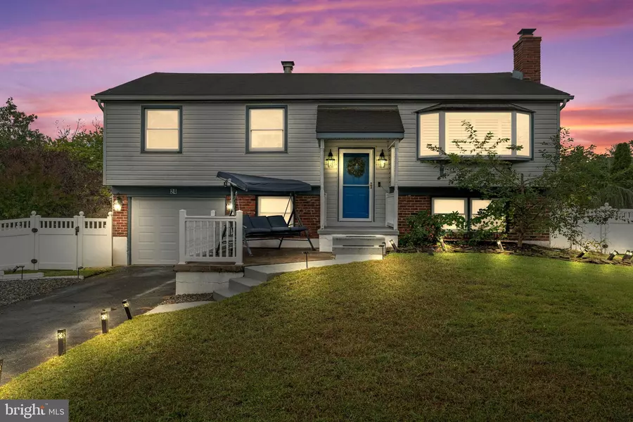 24 LAMPPOST LN, Somerdale, NJ 08083