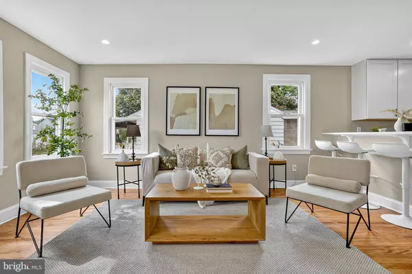 Baltimore, MD 21225,4102 HILLCREST AVE