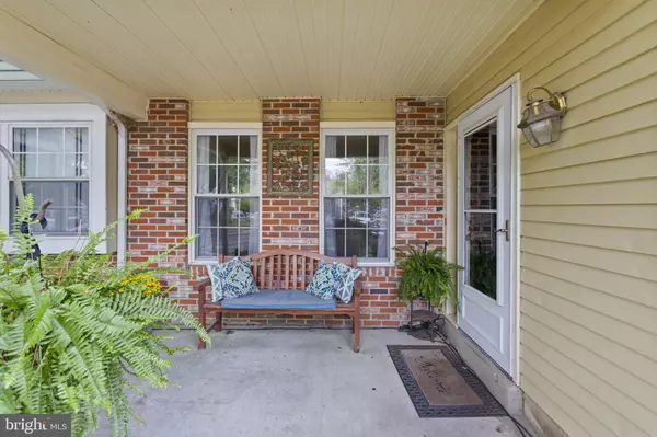 Marlton, NJ 08053,207 FOXWOOD LN