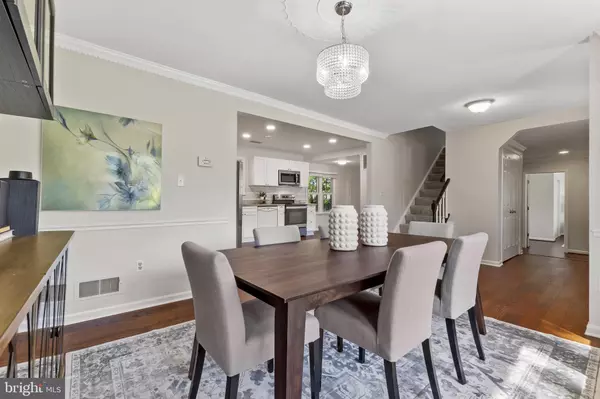 Sterling, VA 20164,11 BUTTERNUT WAY