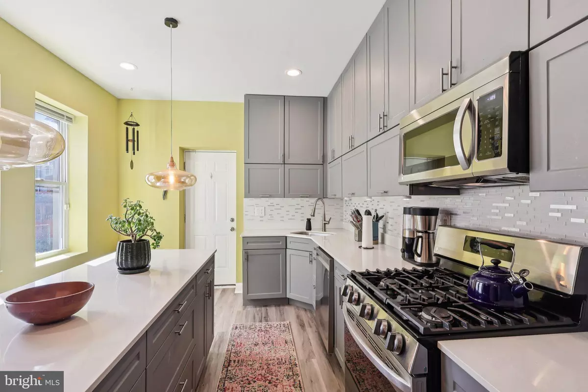 Philadelphia, PA 19121,3208 CLIFFORD ST