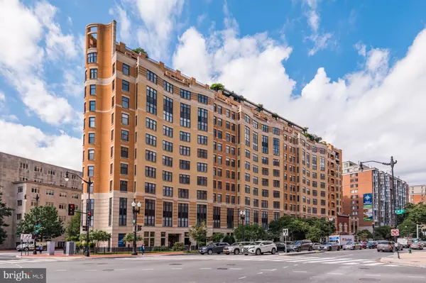 400 MASSACHUSETTS AVE NW #1108, Washington, DC 20001