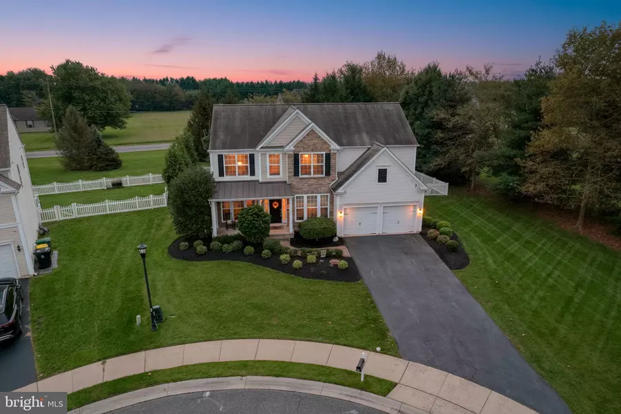 299 W CLARENDON DR, Smyrna, DE 19977