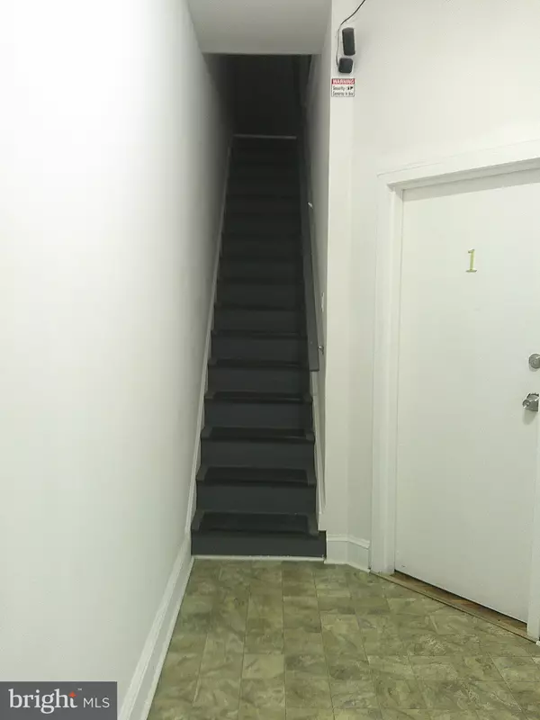 Wilmington, DE 19801,502 W 7TH ST #3