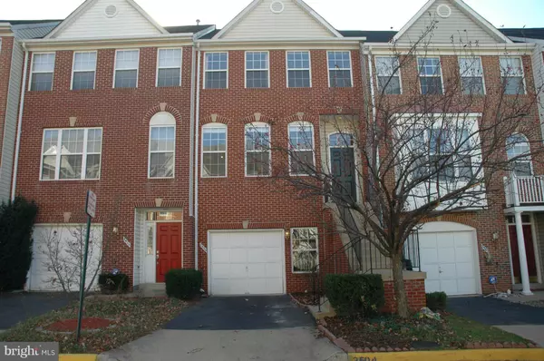 2504 WOODROW WILSON DR, Herndon, VA 20171