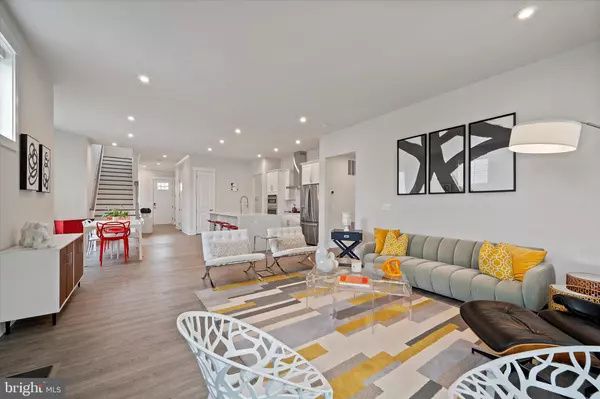 Chantilly, VA 20152,43441 BETTYS FARM DR
