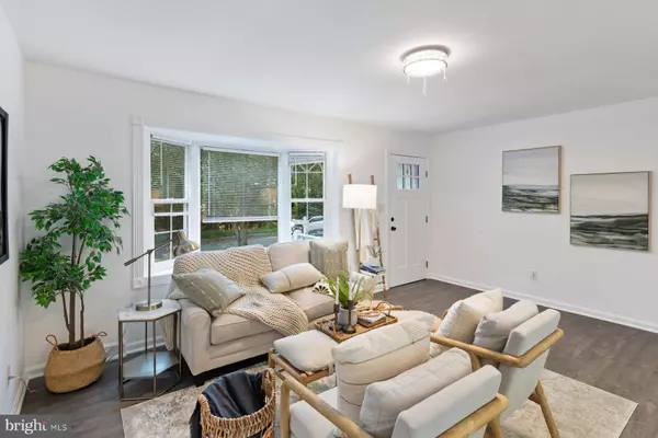 Odenton, MD 21113,560 EDWARDS DR