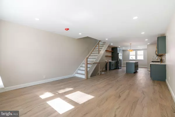 Philadelphia, PA 19150,7705 PICKERING AVE