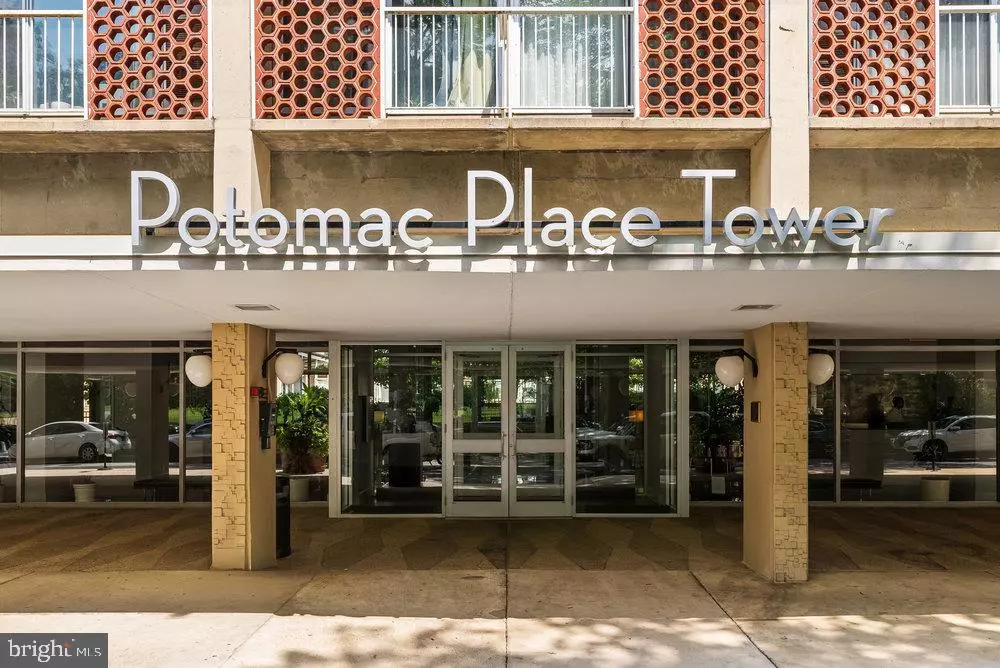 Washington, DC 20024,800 4TH ST SW #S221