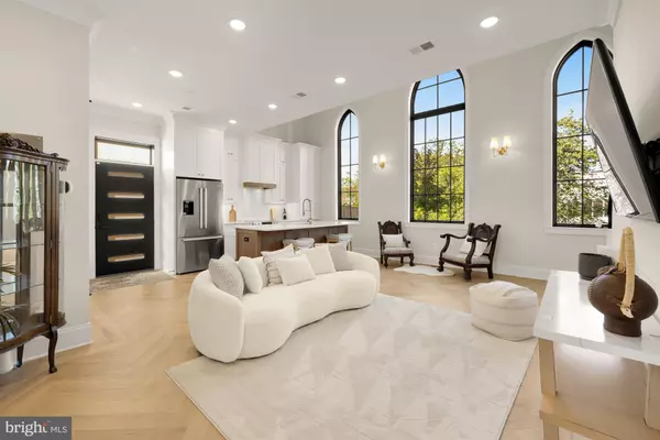 Washington, DC 20002,217 16TH ST NE #1