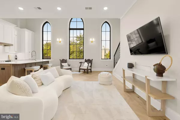 Washington, DC 20002,217 16TH ST NE #1