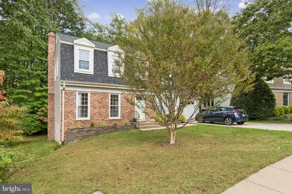 Annandale, VA 22003,9116 MEADOW RUE LN