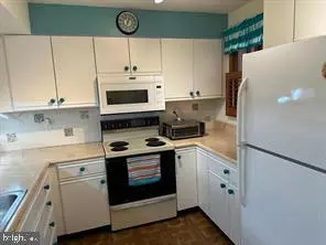 Hedgesville, WV 25427,203 TECUMSEH TRL