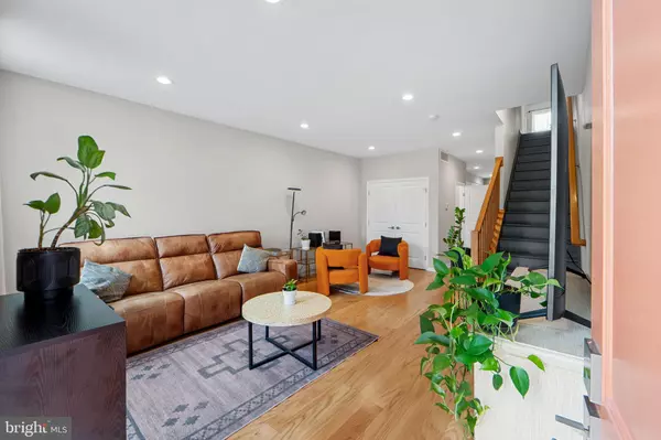 Baltimore, MD 21202,807 E CHASE ST