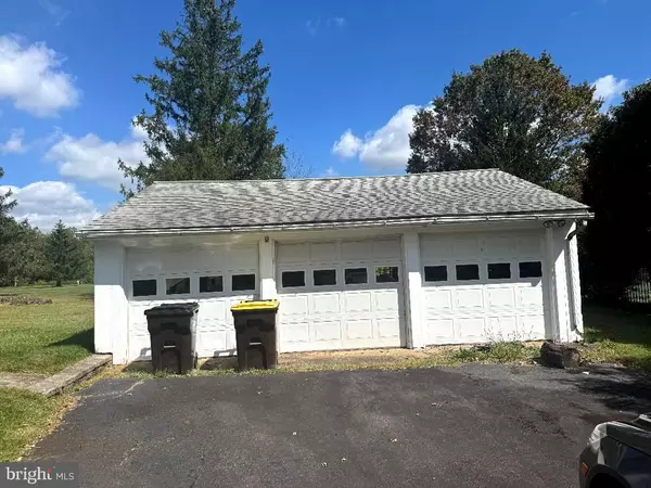 Hatfield, PA 19440,1533 SCHOOL RD