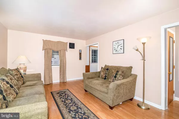 Harrisburg, PA 17112,1201 FLORENCE DR