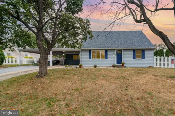 1201 FLORENCE DR, Harrisburg, PA 17112