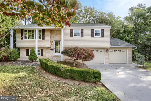 419 MOUNTAIN ST, Summerdale, PA 17093