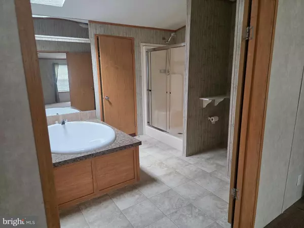 Elkridge, MD 21075,8020 GLASGOW AVE