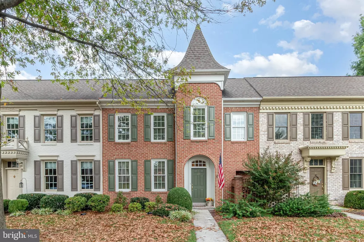 Mechanicsburg, PA 17050,19 DEVONSHIRE SQ