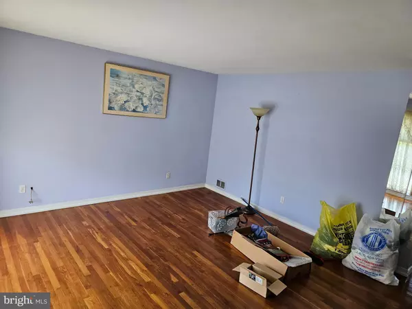 Rockville, MD 20853,4627 GLASGOW DR