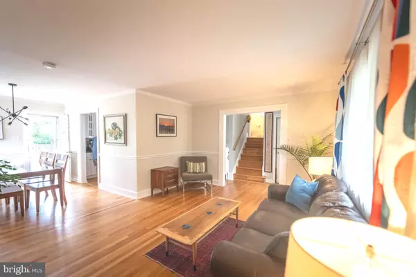 Annapolis, MD 21403,742 WARREN DR