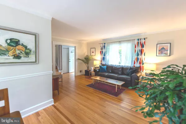 Annapolis, MD 21403,742 WARREN DR