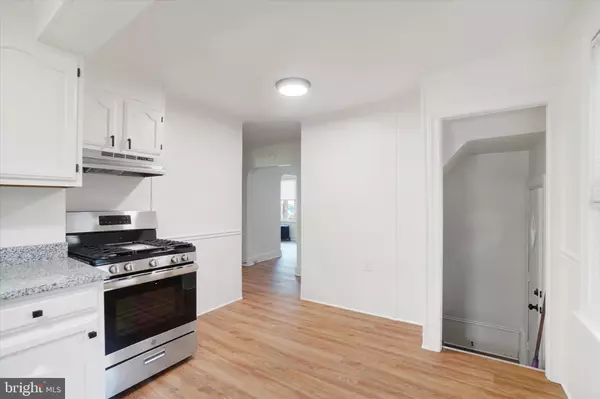 York, PA 17404,1108 W COLLEGE AVE