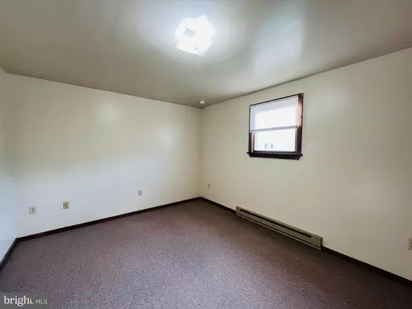 Martinsburg, WV 25404,516 E MOLER AVE #9