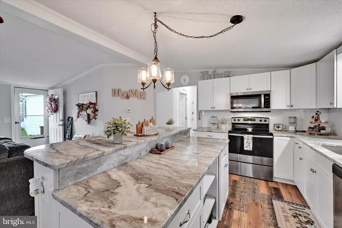 Glenmoore, PA 19343,13 FORSYNTHIA LN