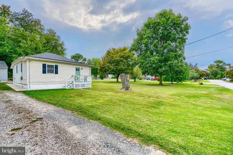 7607 BAYSIDE AVE, Sparrows Point, MD 21219