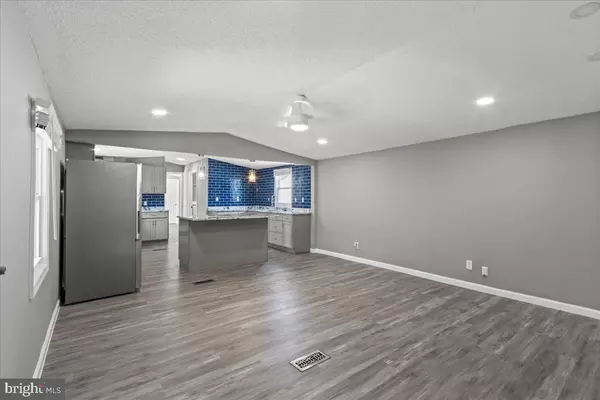 Lothian, MD 20711,92 PATUXENT MOBILE ESTATES