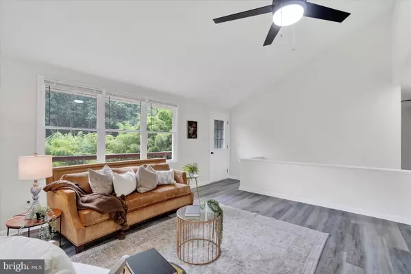 York, PA 17406,4865 FAKE RD