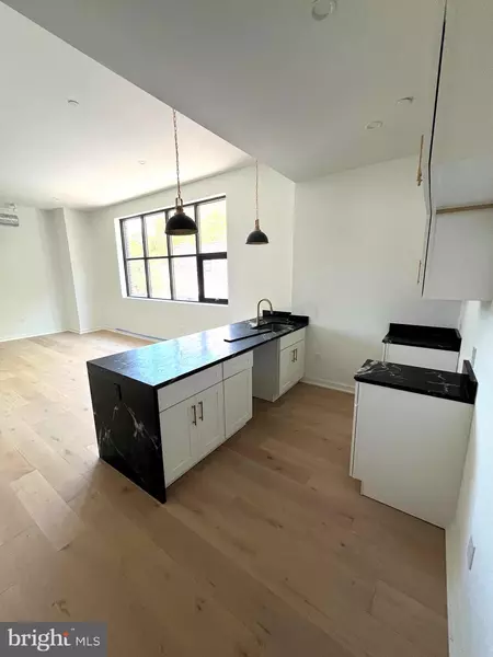 36 NARBERTH AVE N #2-C, Narberth, PA 19072