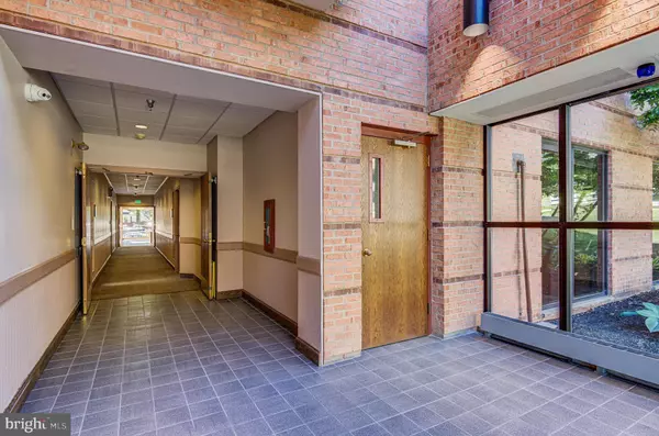 Towson, MD 21286,600 FAIRMOUNT AVE #205