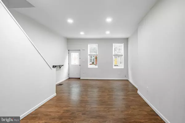 Philadelphia, PA 19130,841 PERKIOMEN ST