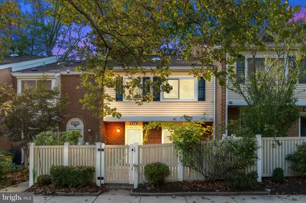 1090 CORBRIDGE CT,  Voorhees,  NJ 08043