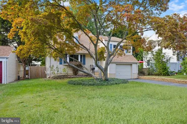 Ewing Twp, NJ 08618,136 PALMER LN