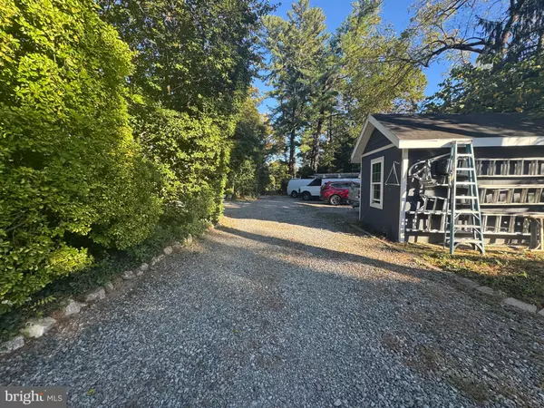 Gaithersburg, MD 20877,17100 KING JAMES WAY