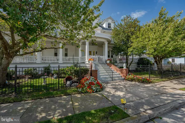 Wildwood Crest, NJ 08260,216 E FERN RD