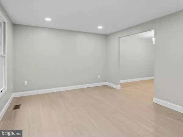 Bowie, MD 20721,3317 GRAYVINE LN