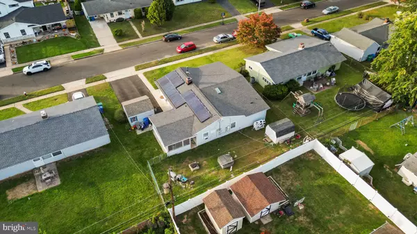 Levittown, PA 19055,24 CHESTNUT LN