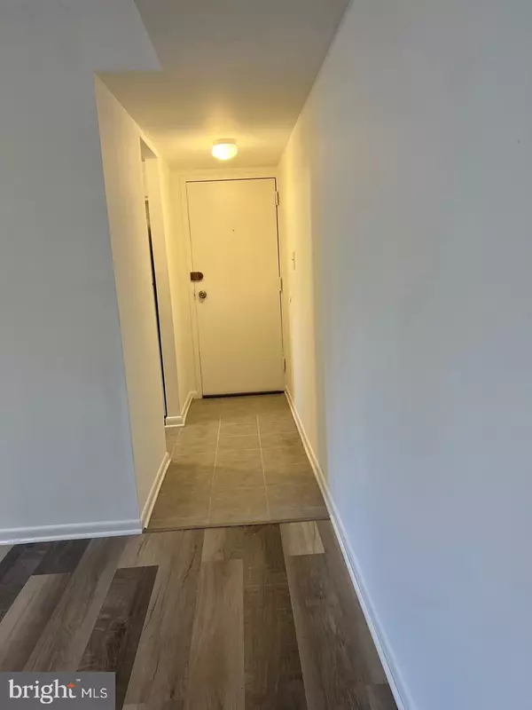 Fairfax, VA 22031,3790 LYNDHURST DR #103