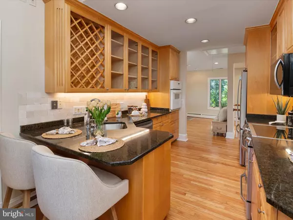 Edgewater, MD 21037,111 VIRGINIA AVE